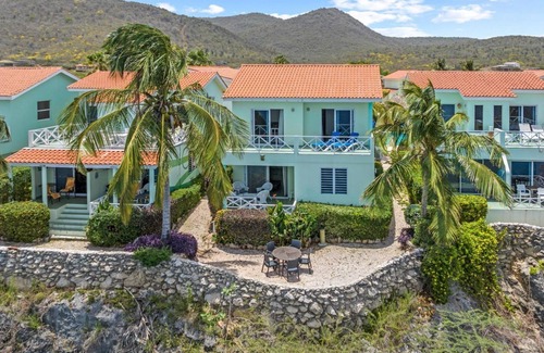 Lagun Casa | Lagoon Ocean Resort - 3 Bedroom Bungalow - Ocean View