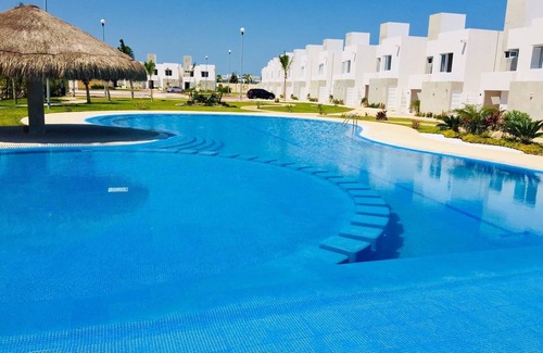 Cancún Villa | Lagoon Paradise: Elegant House with pool at our doorstep