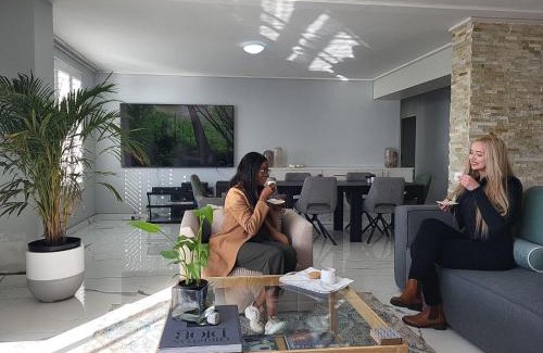 Lagoon Beach Apartamento | Lagoon Shoreline Penthouse