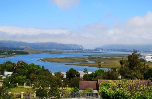Old Place Casa | Lagoon View Accommodation
