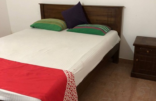 Seeduwa - Katunayake Hotel | Lagoon Waves