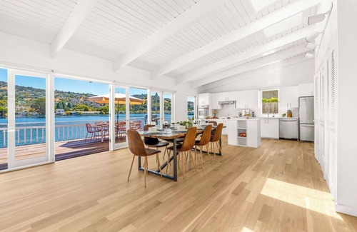 Belvedere Tiburon Casa | Lagoon with Mt Tamalpais Views