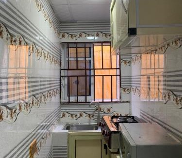 Somolu Apartamento | Lagos 1-Bed Apt Sleeps 2 with AirCon & Parking
