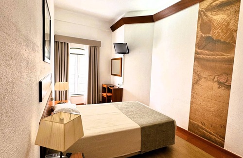 Lagos City Center Hotel | Lagosmar Hotel