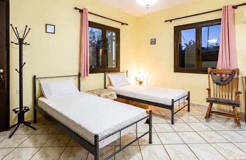 Agrilos Apartamento | Lagouvardos Olive Garden - Niko's Family Gem