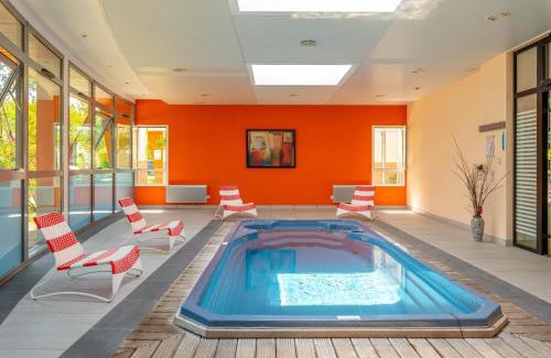 Castelmoron-sur-Lot Complejo | Lagrange Grand Bleu Vacances – Résidence Port Lalande
