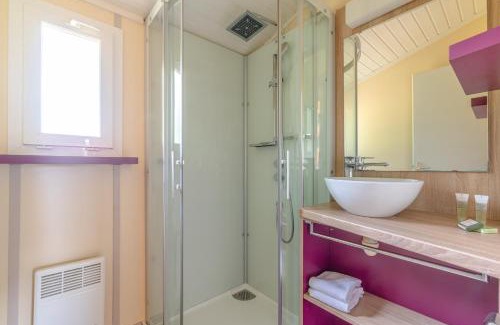 Castelmoron-sur-Lot Complejo | Lagrange Grand Bleu Vacances – Résidence Port Lalande