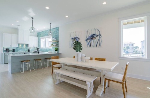 Gulf Shores Casa | Laguna Key | Gulf Shores | Gorgeous home with beach, pool, and lagoon access! Pet Friendly!