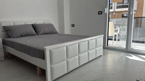 Elbasan Apartamento | Laguna Lakeview Shengjin