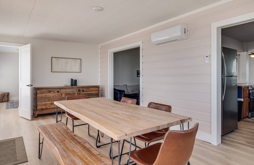 Flour Bluff Casa | LagunaVilla | Private Pier, Boat Dock | Bay Views