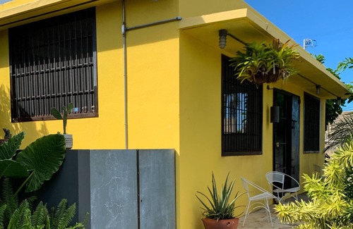 Bravos de Boston Apartamento | Vivir en un loft tropical relajado