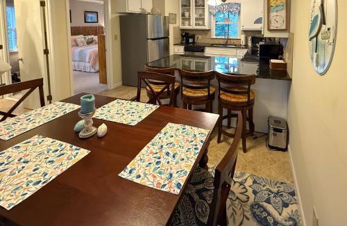 Emerald Isle Casa | Lakae Breakaway