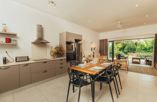 Grande Riviere Noire Apartamento | Lakaz Filao - Premium Apt - private pool & garden