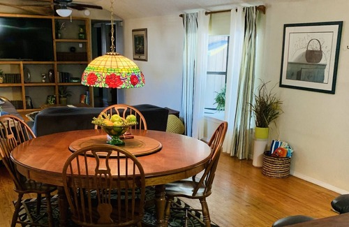 Mead Cabina | Lake 2 minutes away, fishing, kayaking, hiking and casinos.