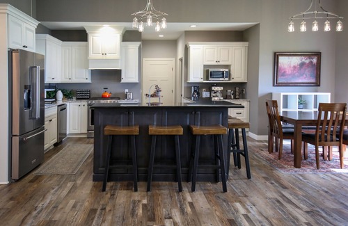 Cannon Falls Casa | LAKE ACCESS HOME with BREATHTAKING VIEWS of RIVER and Wildlife - SLEEPS 6