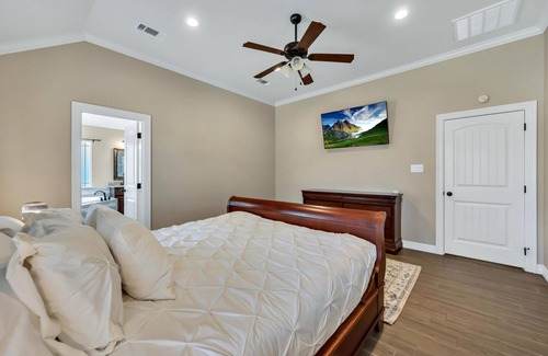 Belton Casa | Lake Access - Private Pool - 2 Acres Retreat