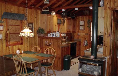 Honor Casa | Lake Access! Twin Birch Resort - The Brown Bear