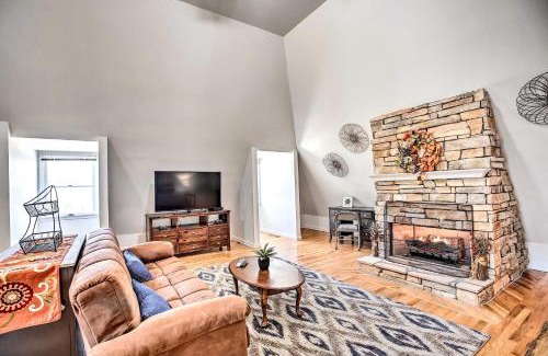 Cartersville Apartamento | Lake Allatoona Area Studio with Pool and Views!