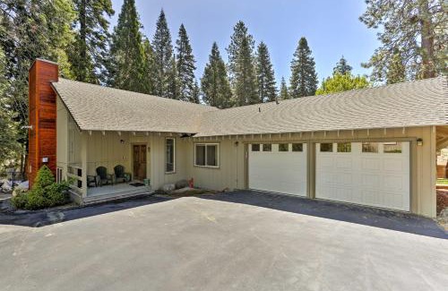 Lake Almanor Country Club Casa | Lake Almanor Country Club Home with Views!