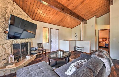 Arrowhead Villas Casa | Lake Arrowhead Cabin with Deck and Stunning Mtn Views!