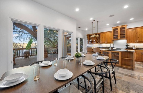 Island On Westlake Casa | Lake Austin Treehouse Huge Deck + Firepit