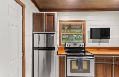 Hernando Cabaña | Lake Breeze Cottage 2