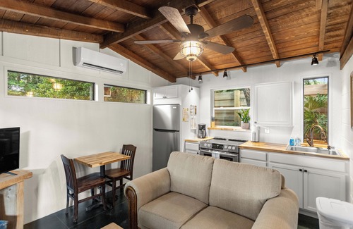 Hernando Cabaña | Lake Breeze Cottage 5