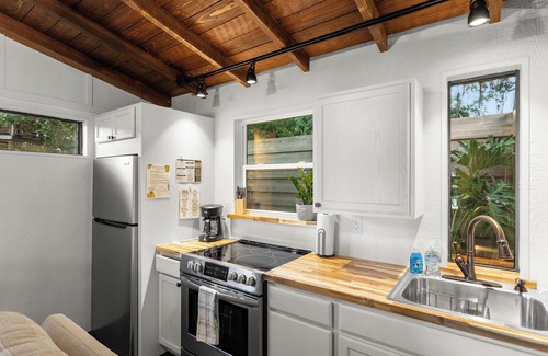Hernando Cabaña | Lake Breeze Cottage 5