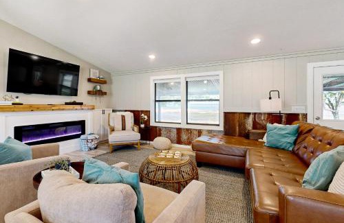 Burnet Casa | Lake Buchanan Living