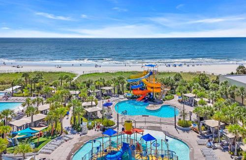 Arcadian Shores Casa | Lake Bungalow Kingston Resort w Beach and Pool