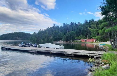 Sioux Narrows Nestor Falls Cabina | Lakefront 3-bedroom cabin on Crow Lake #4 Bull Moose Lodge
