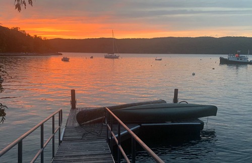 Vergennes Cabaña | Lake Champlain / Adirondack Mtn Waterfront Cottage next to Basin Harbor Club