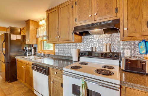 St. Albans Cabina | Lake Champlain Vacation Rental with Boat Dock!