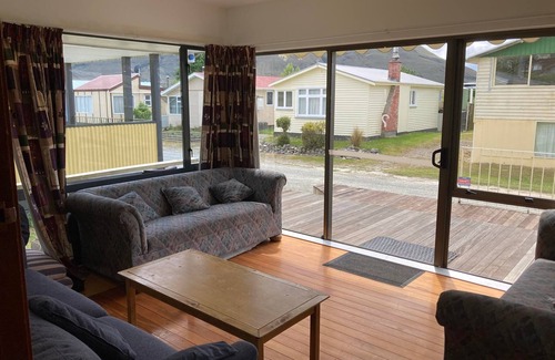 Ashburton Lakes Casa | Lake Clearwater Lodge - Stunning mountain location - two Lakes / Unlimited Walks
