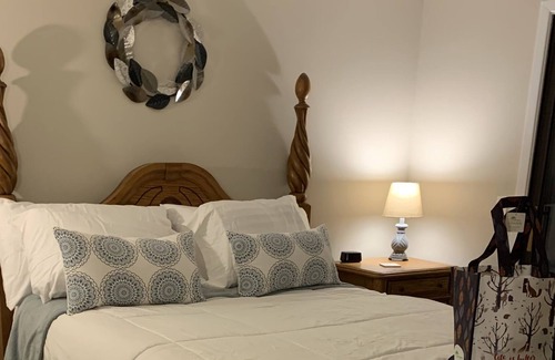Reminderville Condominio | Lake community condo!!