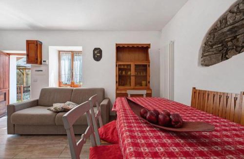 Gravedona Casa | Lake Como Cottage