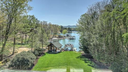 Morganton Casa | Lake Cove Oasis