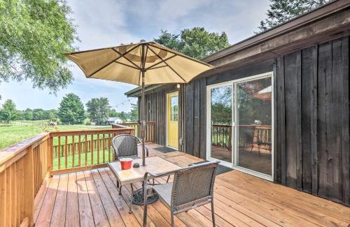 Albany Casa | Lake Cumberland Area Cabin - 4 Mi to Lake!
