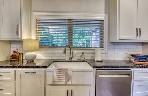 Florence Casa | Lake Daze: Reserve Your Peaceful Luxury Lake House Escape