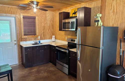 Frisco Casa | Lake Escape - 16 Person Bunkhouse.