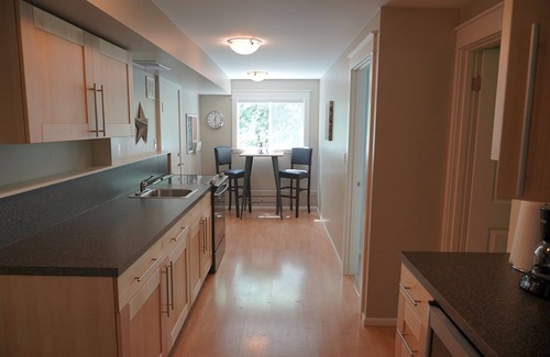 Kenmore Apartamento | Suite privada para huéspedes de Lake Forest Park