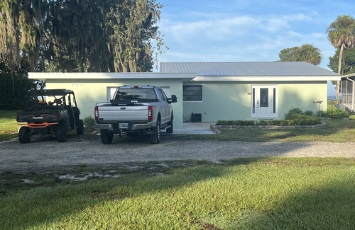 Lorida Casa | Lake Front 10 mins from the Sebring Race Track