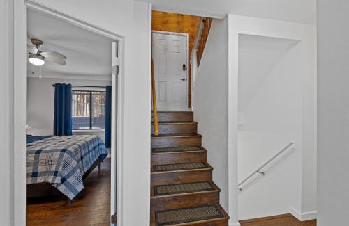 Clear Lake Casa | Lake front 4 bed rooms
