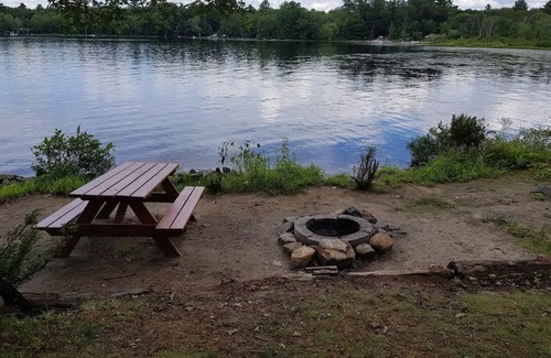 Torrance Cabaña | Lake Front Cottage