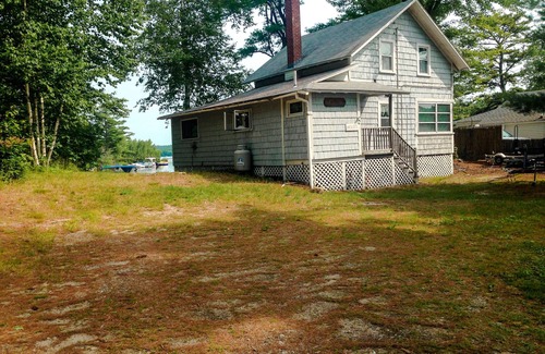 Windham Cabaña | Lake Front Cottage con playa privada de arena y hermosas puestas de sol