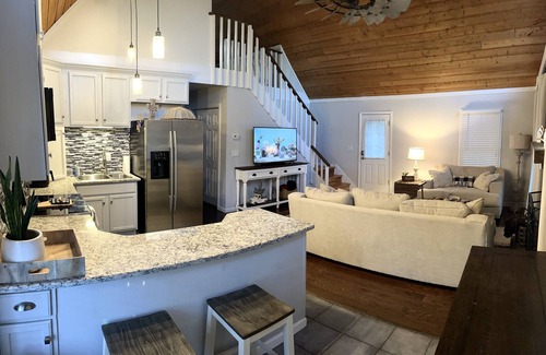 Eatonton Casa | Lake Front Escape from Hussle and Bussle