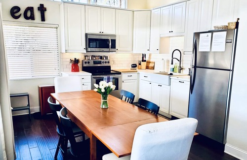 Mayhew Casa | Lake Front Getaway, ideal para familias.