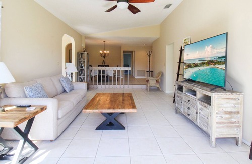 Sarasota Casa | Lake front, Golf Front, Twin Dolphin Villa