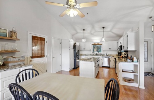 Hiawassee Casa | Lake front home