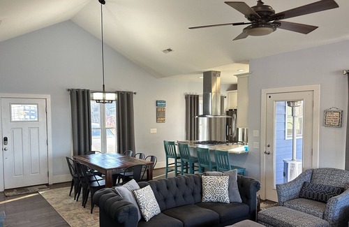 Mount Gilead Casa | Lake Front home with panoramic views
